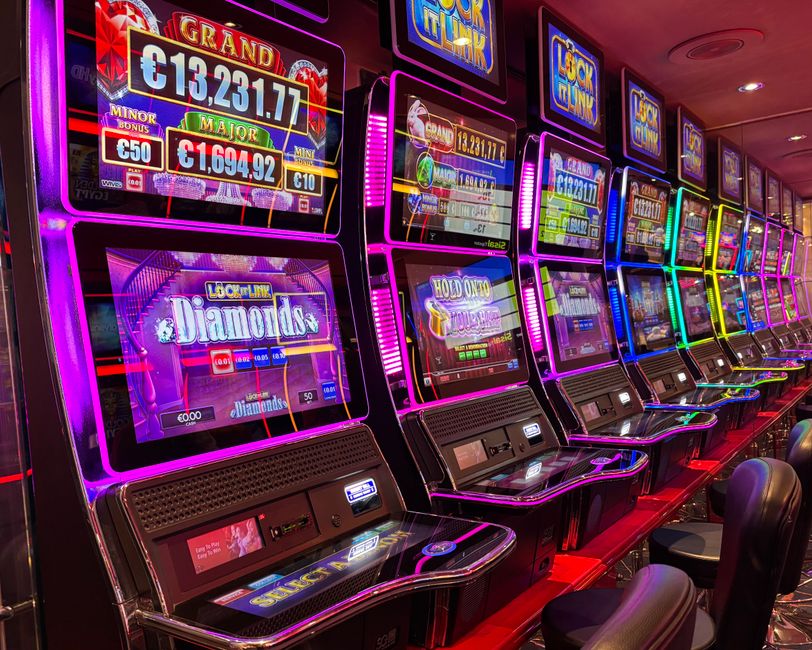 Grandwin vs. LuckyBet: který uvítací bonus má lepší podmínky?